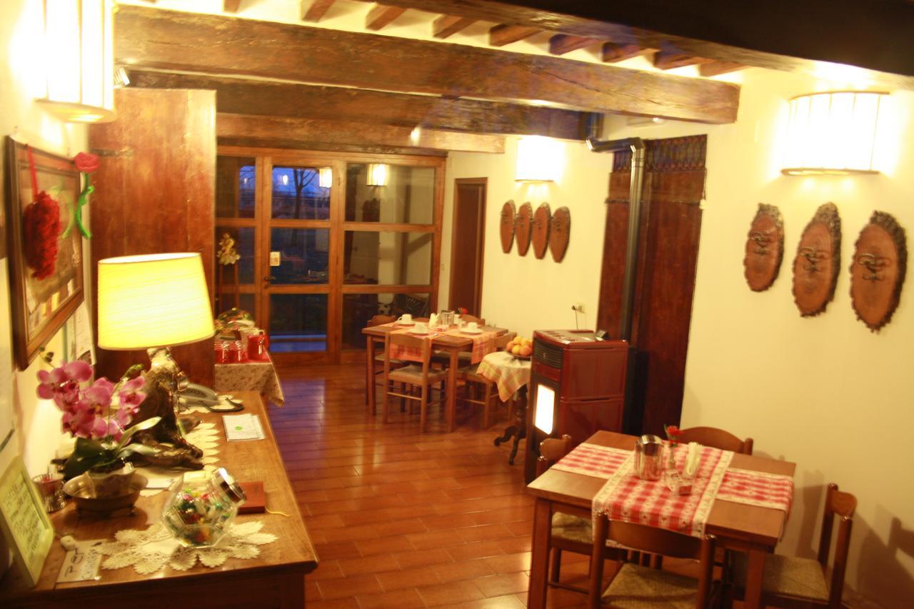 Bed and Breakfast BeB Reboglio Rolo Exterior foto
