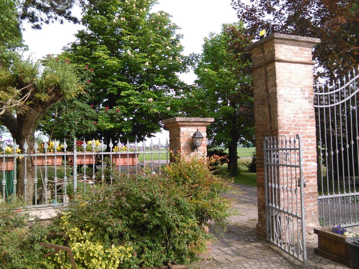 Bed and Breakfast BeB Reboglio Rolo Exterior foto