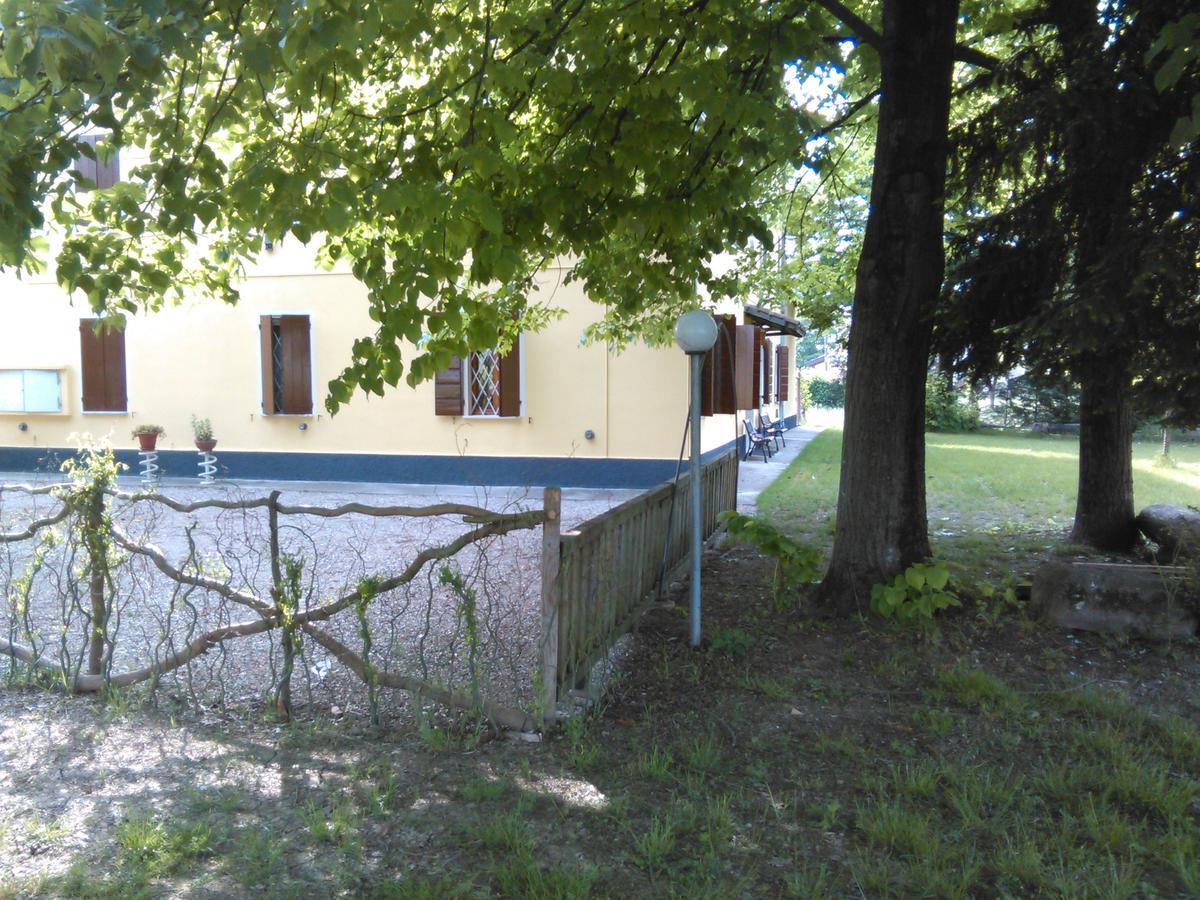 Bed and Breakfast BeB Reboglio Rolo Exterior foto